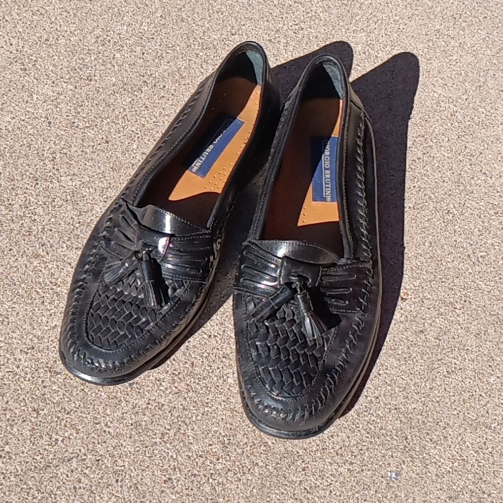 Giorgio Brutini genuine black leather loafers